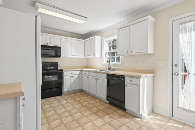 156 Ashlyn Ridge Drive, Garner, NC 27529