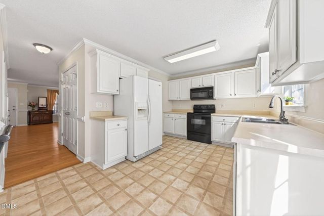 156 Ashlyn Ridge Drive, Garner, NC 27529