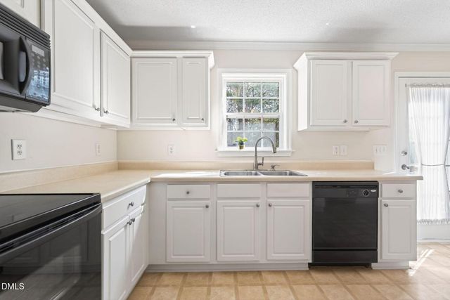 156 Ashlyn Ridge Drive, Garner, NC 27529