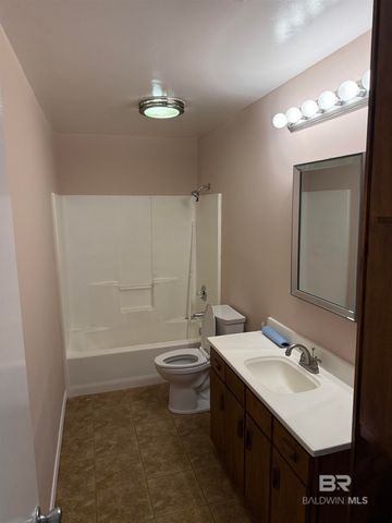 26641 Parker Lane, Robertsdale, AL 36567