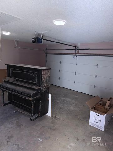 26641 Parker Lane, Robertsdale, AL 36567