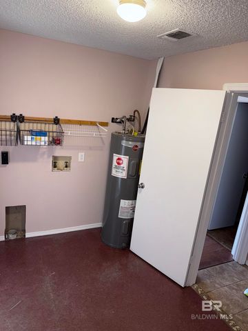 26641 Parker Lane, Robertsdale, AL 36567