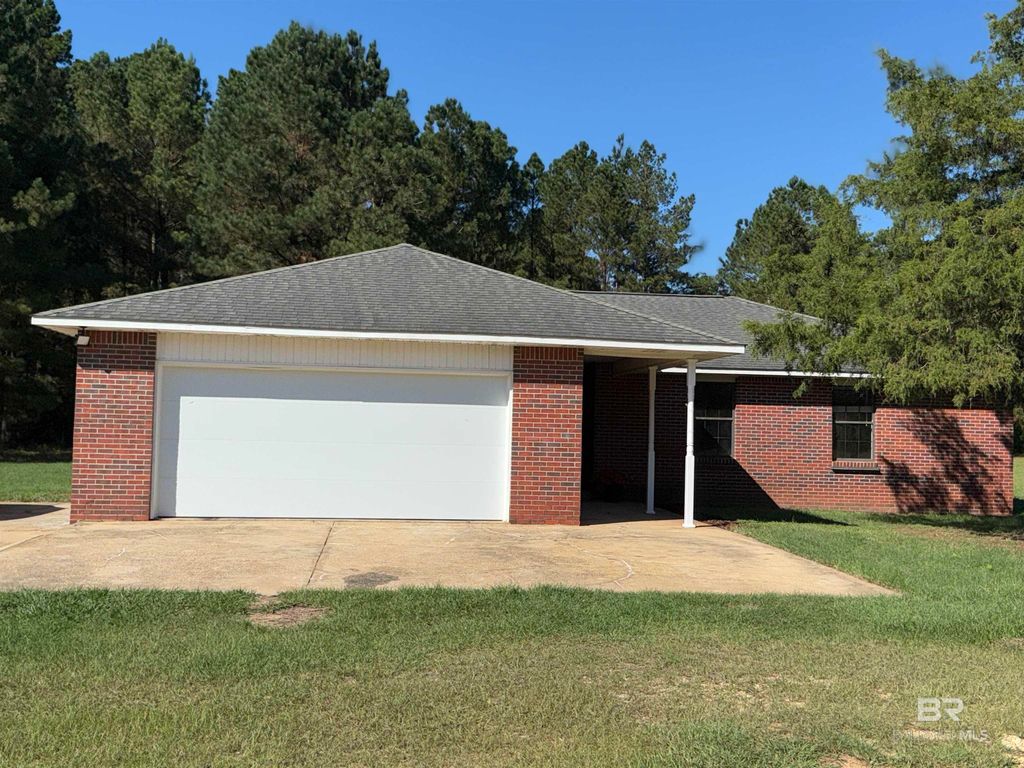 26641 Parker Lane, Robertsdale, AL 36567