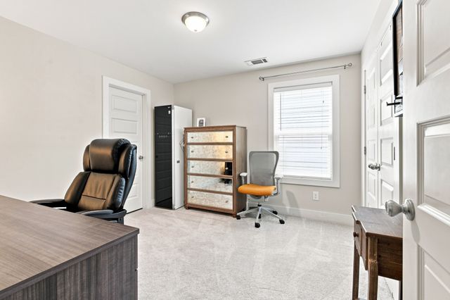 1711B Nubell St, Nashville, TN 37208
