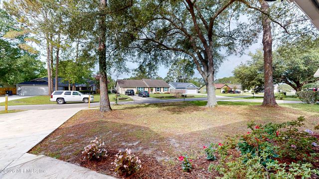 1745 ST IVES Drive, Middleburg, FL 32068