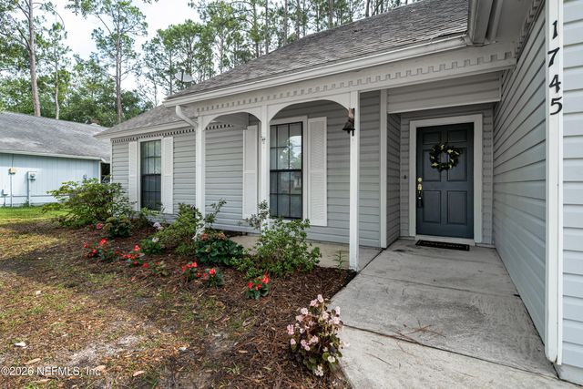 1745 ST IVES Drive, Middleburg, FL 32068