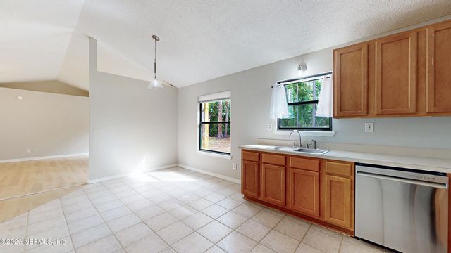 1745 ST IVES Drive, Middleburg, FL 32068