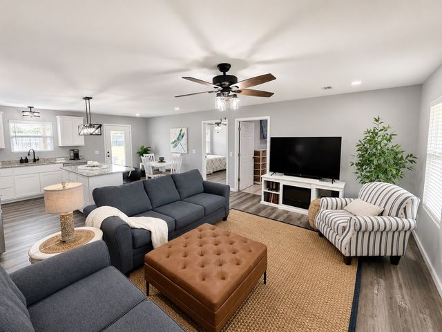 160 Northbrook Drive, Slocomb, AL 36375
