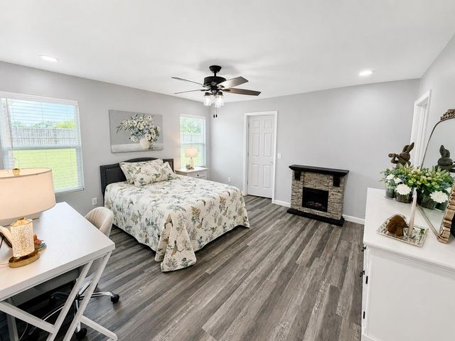 160 Northbrook Drive, Slocomb, AL 36375