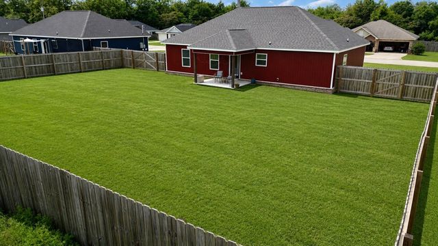 160 Northbrook Drive, Slocomb, AL 36375