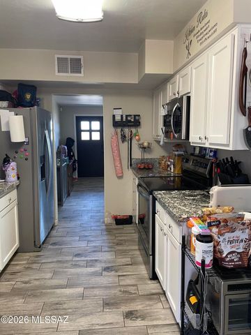 6552 E Calle Mercurio, Tucson, AZ 85710