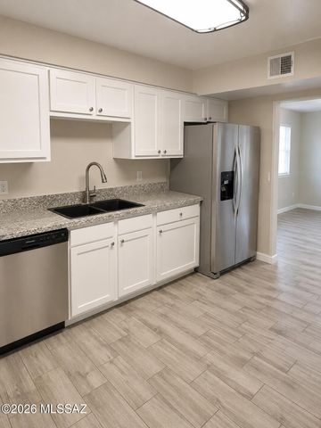 6552 E Calle Mercurio, Tucson, AZ 85710