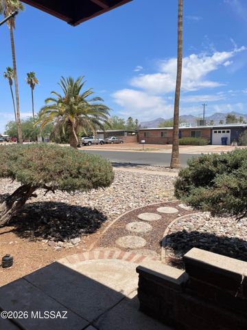 6552 E Calle Mercurio, Tucson, AZ 85710