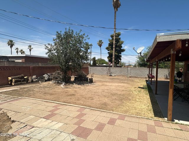 6552 E Calle Mercurio, Tucson, AZ 85710