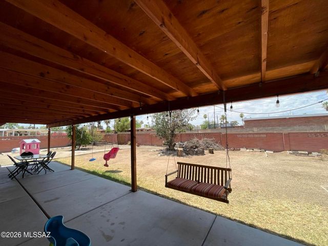 6552 E Calle Mercurio, Tucson, AZ 85710