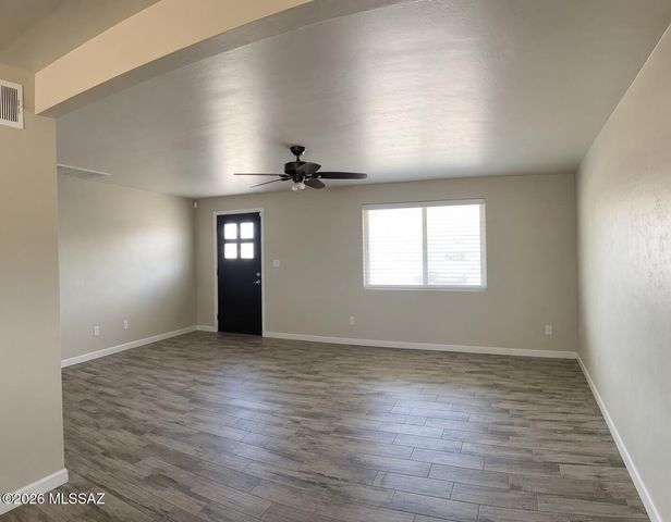 6552 E Calle Mercurio, Tucson, AZ 85710