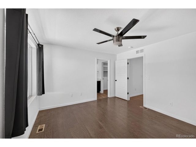 19133 E 54th Pl, Denver, CO 80249
