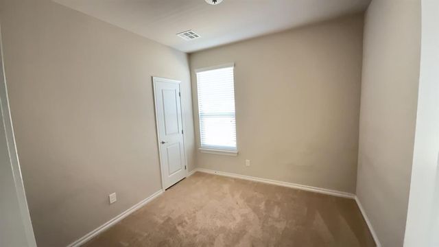 11325 SW 33rd Terrace, Yukon, OK 73099