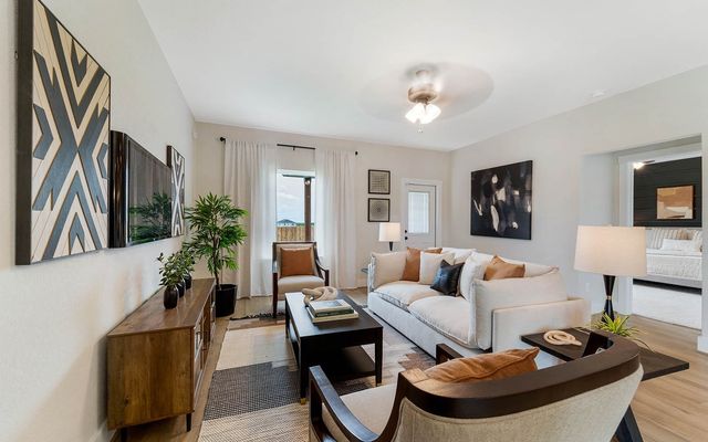 804 Tompkins Ln, Gallatin, TN 37066