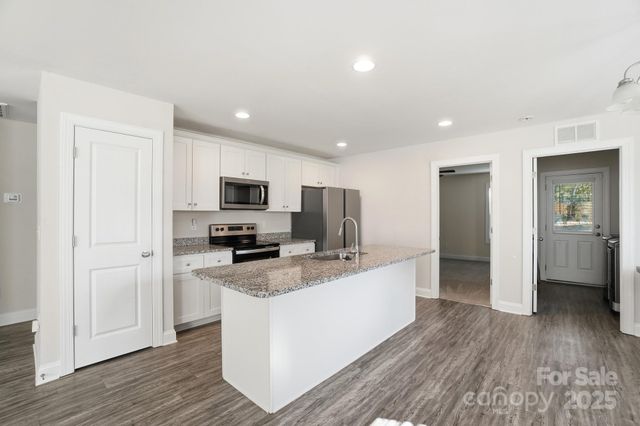 351 Center Street, Kannapolis, NC 28083