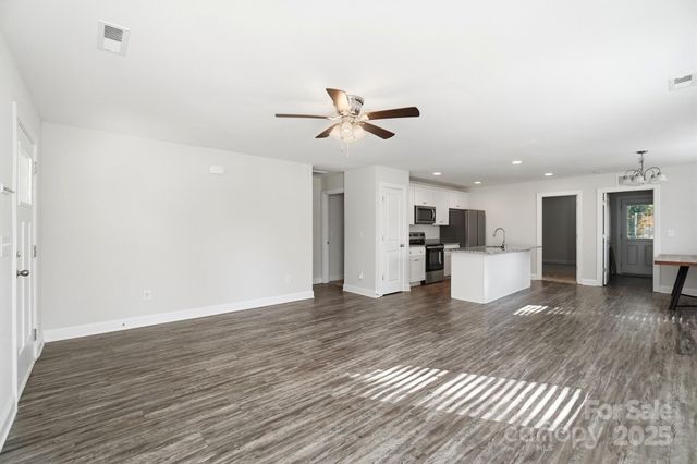 351 Center Street, Kannapolis, NC 28083