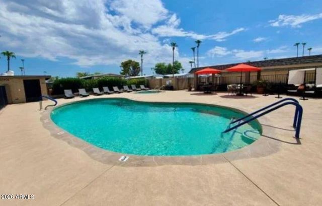 8401 N 67Th Avenue 105, Glendale, AZ 85302