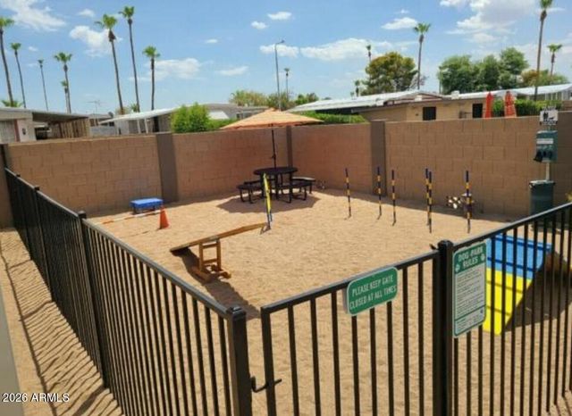 8401 N 67Th Avenue 105, Glendale, AZ 85302