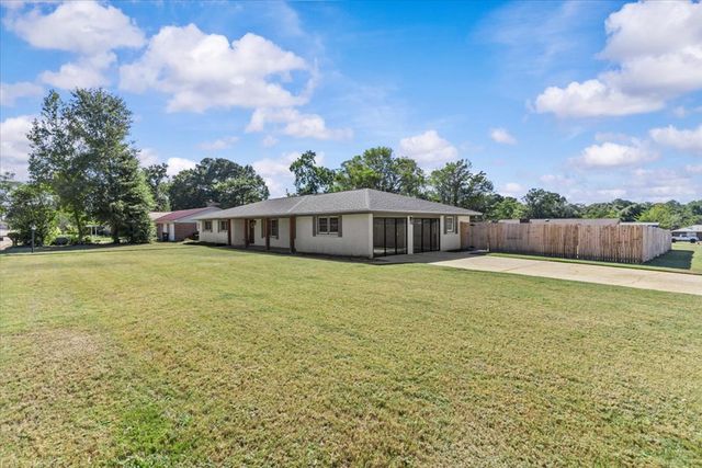 111 Coral Way, Enterprise, AL 36330