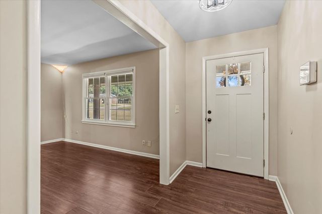 111 Coral Way, Enterprise, AL 36330