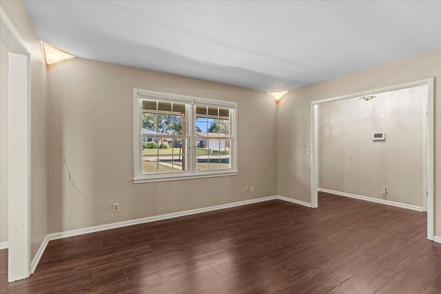 111 Coral Way, Enterprise, AL 36330