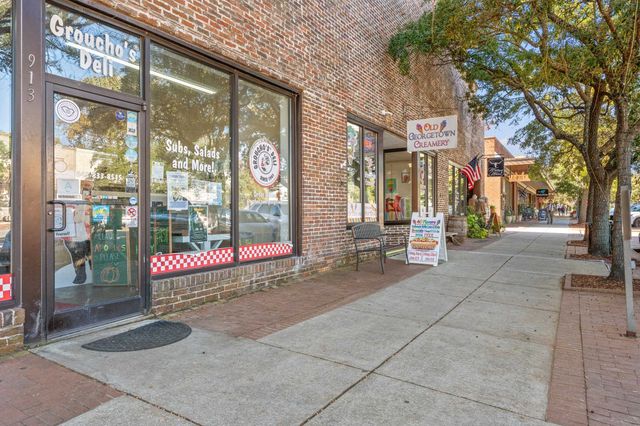 189 Moury Dr, Georgetown, SC 29440