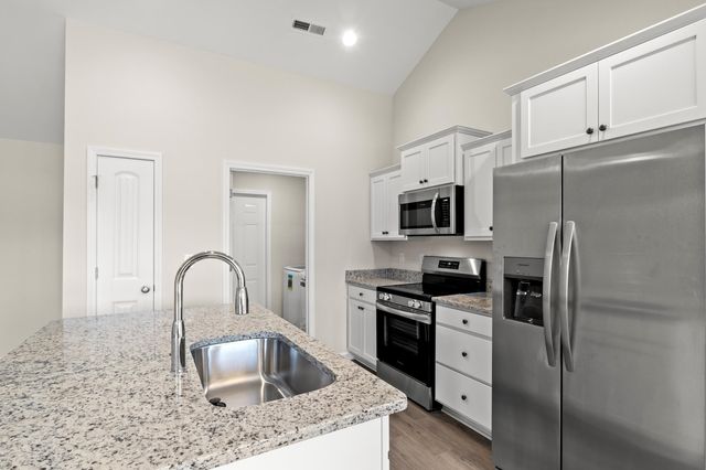 189 Moury Dr, Georgetown, SC 29440