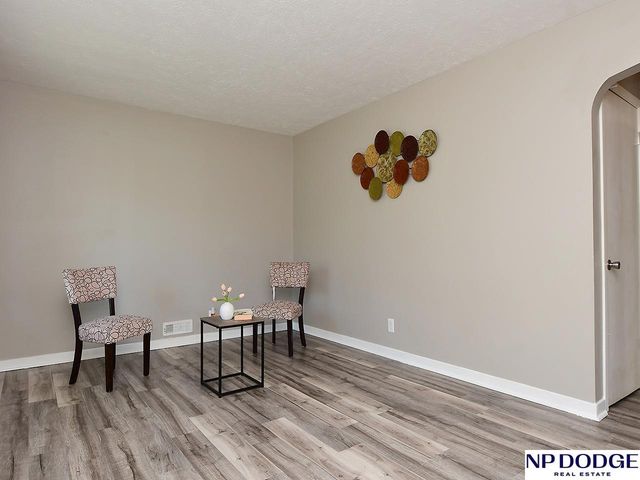 7066 Binney Street, Omaha, NE 68104