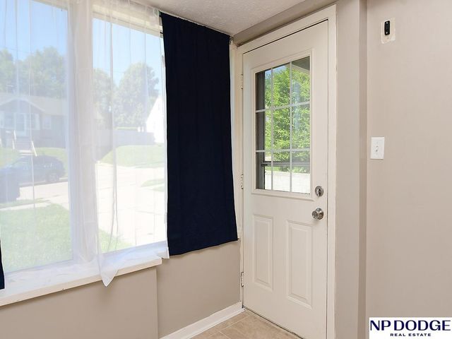 7066 Binney Street, Omaha, NE 68104