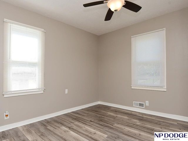 7066 Binney Street, Omaha, NE 68104