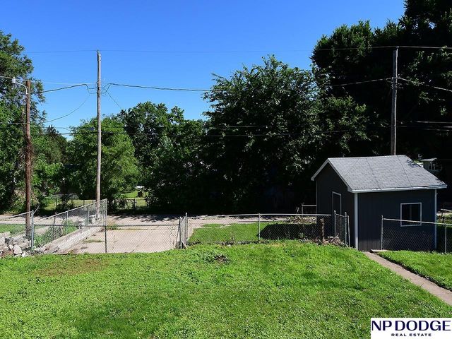 7066 Binney Street, Omaha, NE 68104