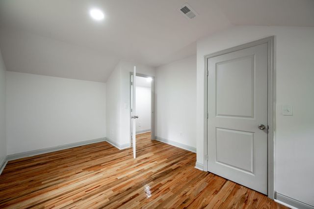 757 W Schmitt Road, Rossville, GA 30741