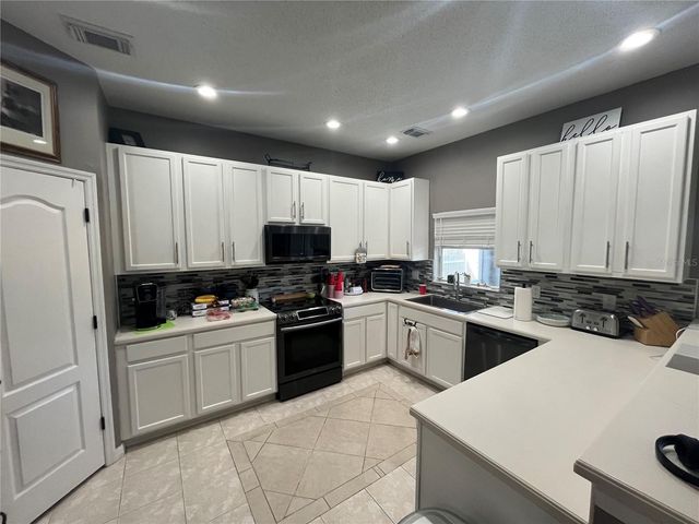 1914 OSWEGO DRIVE, Holiday, FL 34691