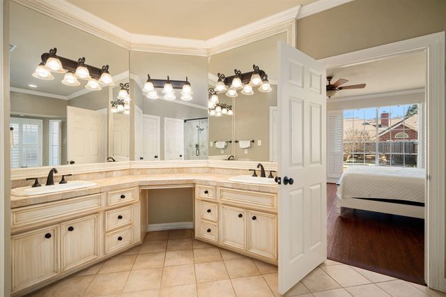 5007 Cambridge Street, Sugar Land, TX 77479