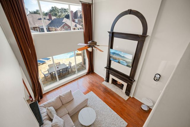 5007 Cambridge Street, Sugar Land, TX 77479