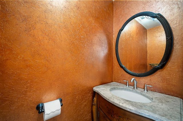 5007 Cambridge Street, Sugar Land, TX 77479