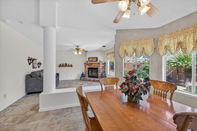 1275 Chennault Avenue, Clovis, CA 93611