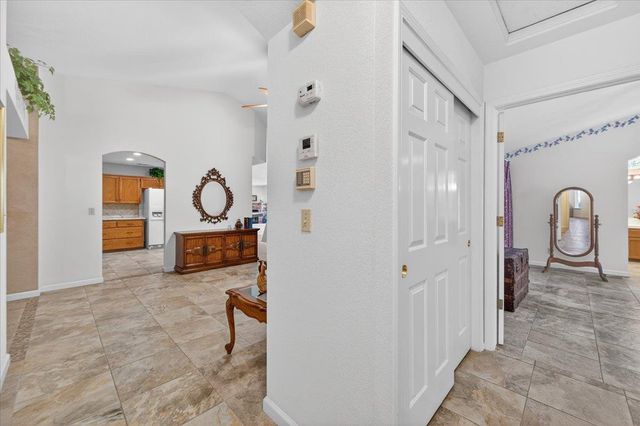 1275 Chennault Avenue, Clovis, CA 93611
