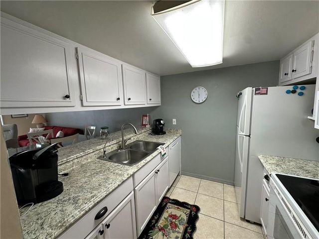 835 18th Street 310, Vero Beach, FL 32960