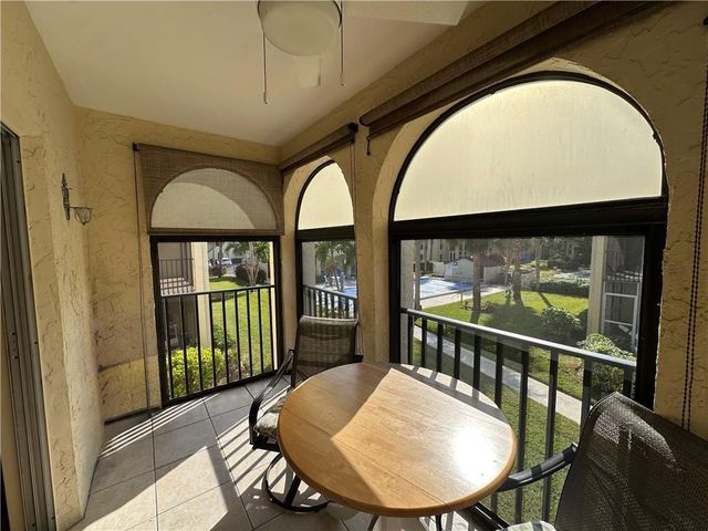 835 18th Street 310, Vero Beach, FL 32960