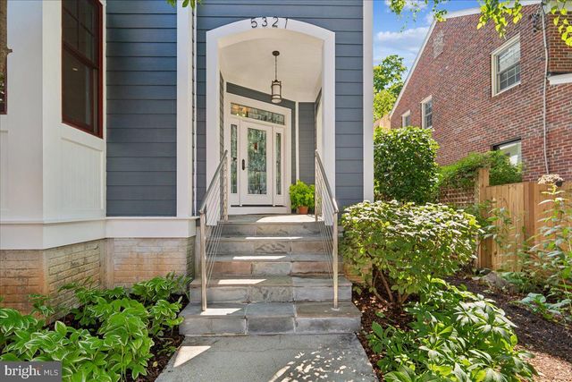 5321 43RD ST NW, Washington, DC 20015