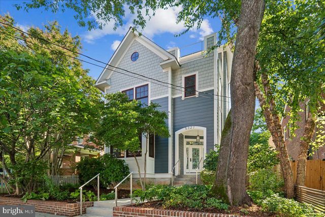 5321 43RD ST NW, Washington, DC 20015