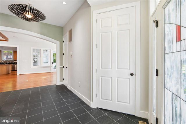 5321 43RD ST NW, Washington, DC 20015