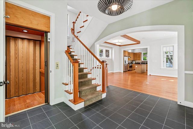 5321 43RD ST NW, Washington, DC 20015
