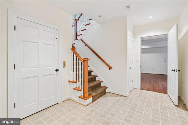 5321 43RD ST NW, Washington, DC 20015
